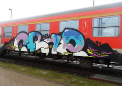 Graffiti Train in Kiel - Photo by king - crap