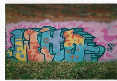 Graffiti Wall - Photo by king - who (1991)