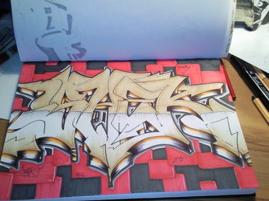 Graffiti Sketch in Kiel - Photo by king - shek
