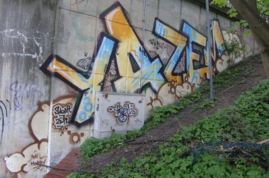 Graffiti Wall in Kiel - Photo by king - yazem