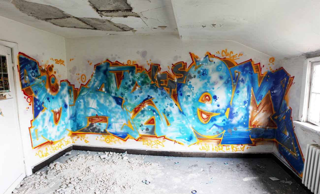Graffiti Wall in Kiel - Photo by king - yazem