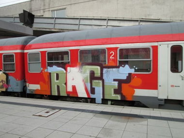 Graffiti Train in Kiel - Photo by king - rage