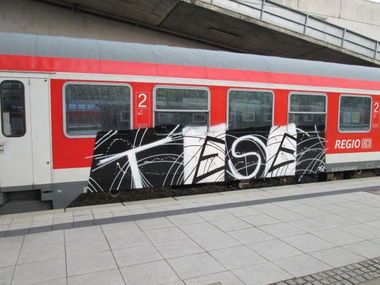 Graffiti Train in Kiel - Photo by king - tese