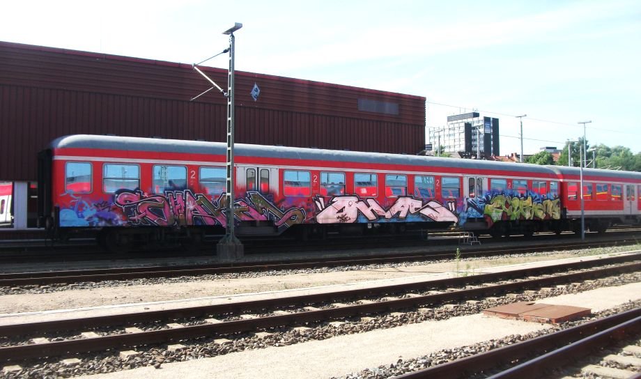 Graffiti Wall in Kiel - Photo by king