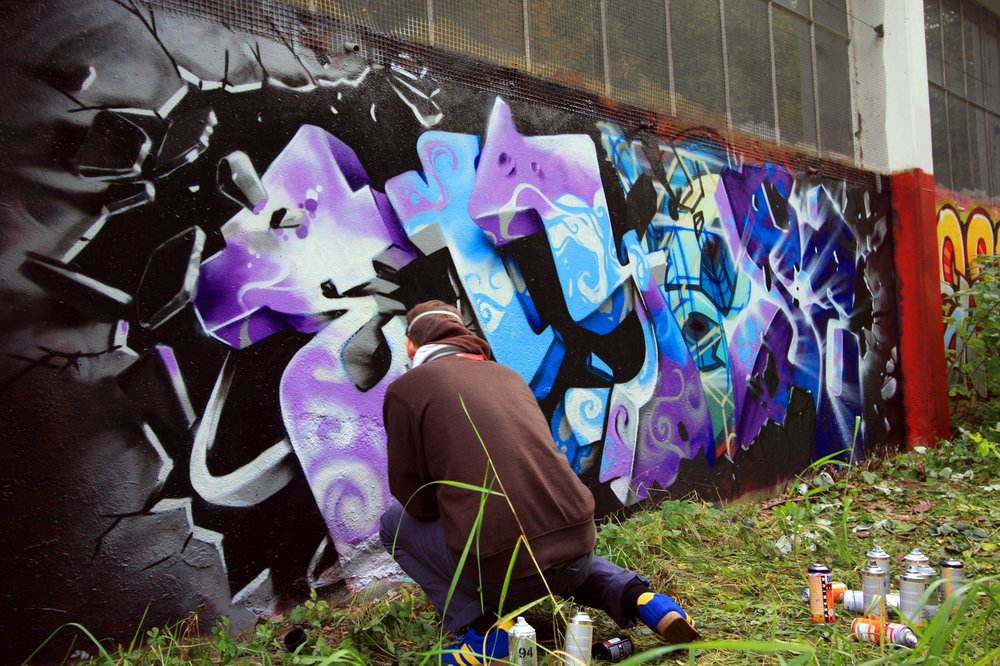 Graffiti Wall in Kiel - Photo by king - elypse