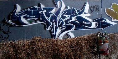 Graffiti Wall - Photo by king - dare