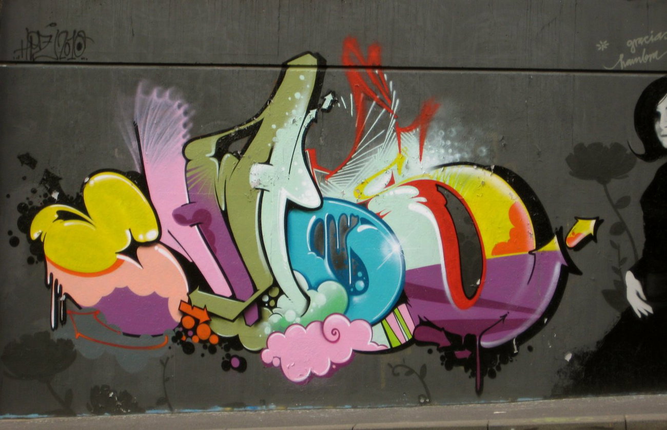 Graffiti Wall - Photo by king - chaos