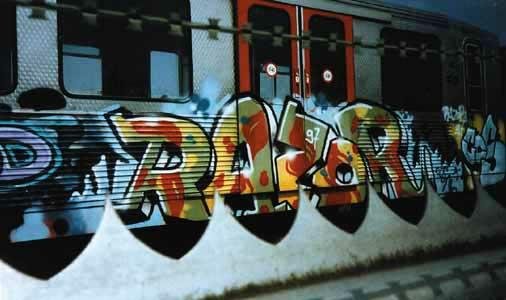 Graffiti Train - Photo by king - razor