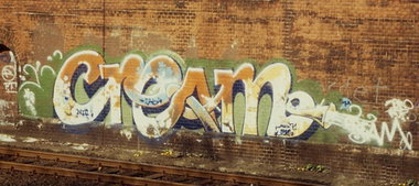 Graffiti Wall in Hamburg - Photo by king - cream (1986)