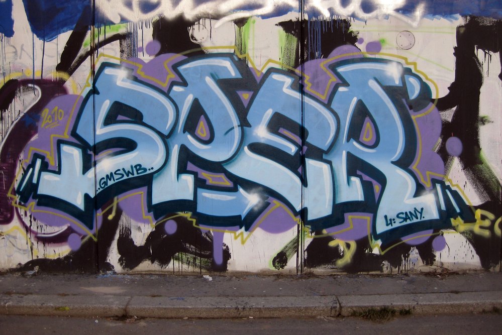 Graffiti Wall - Photo by king - sper, gms, wb