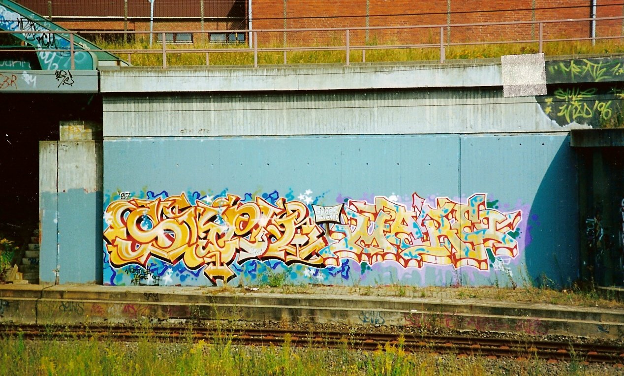 Graffiti Wall - Photo by king - skel, mare