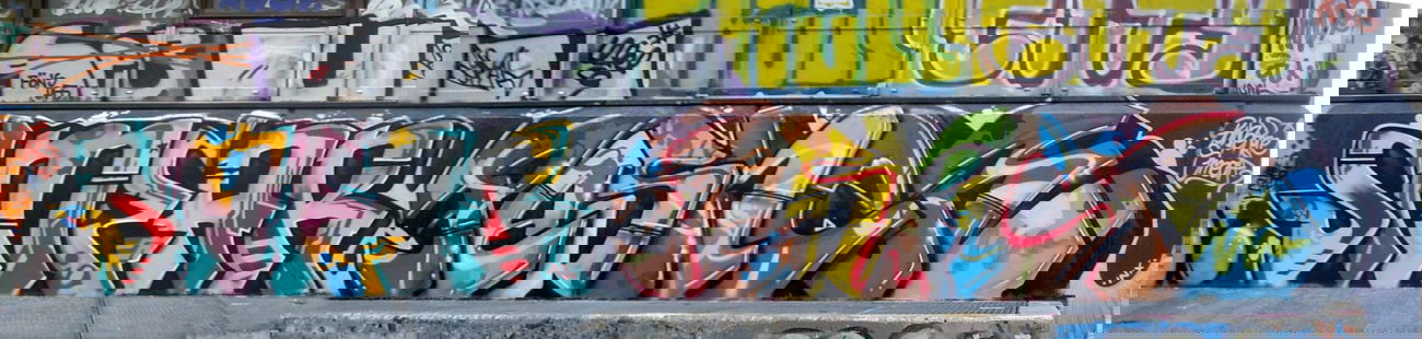 Graffiti Wall in Wuppertal - Photo by king - smear, pasher