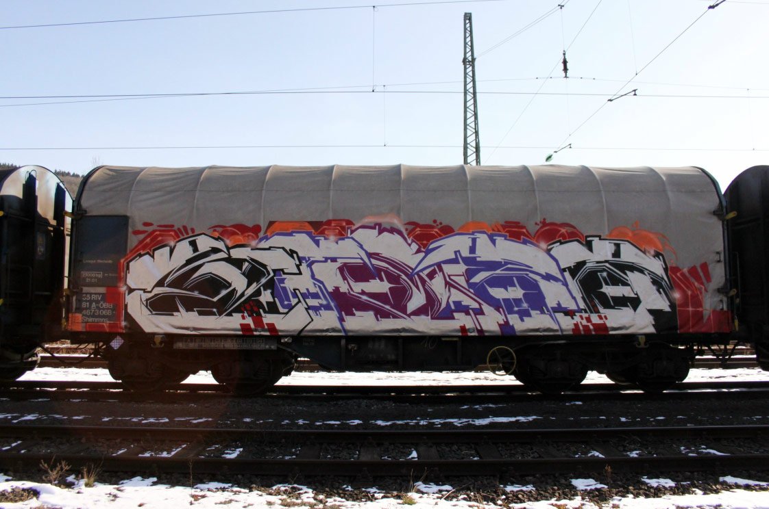 Graffiti Train - Photo by king - stero, 5tero