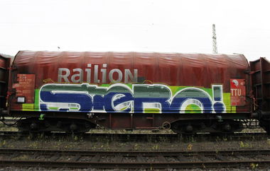 Graffiti Train - Photo by king - stero, 5tero