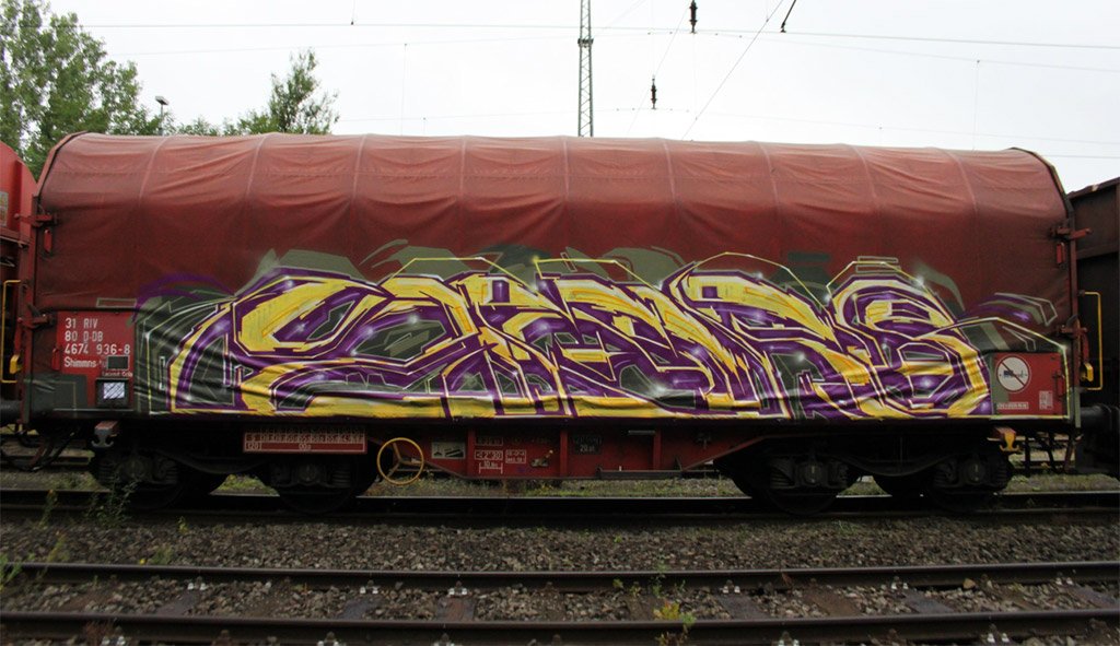 Graffiti Train - Photo by king - stero, 5tero