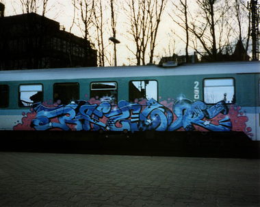 Graffiti Train - Photo by king - razor