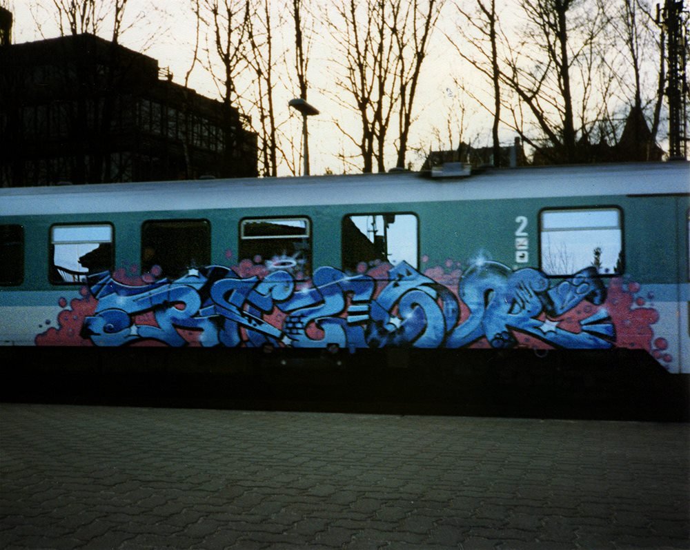 Graffiti Train - Photo by king - razor