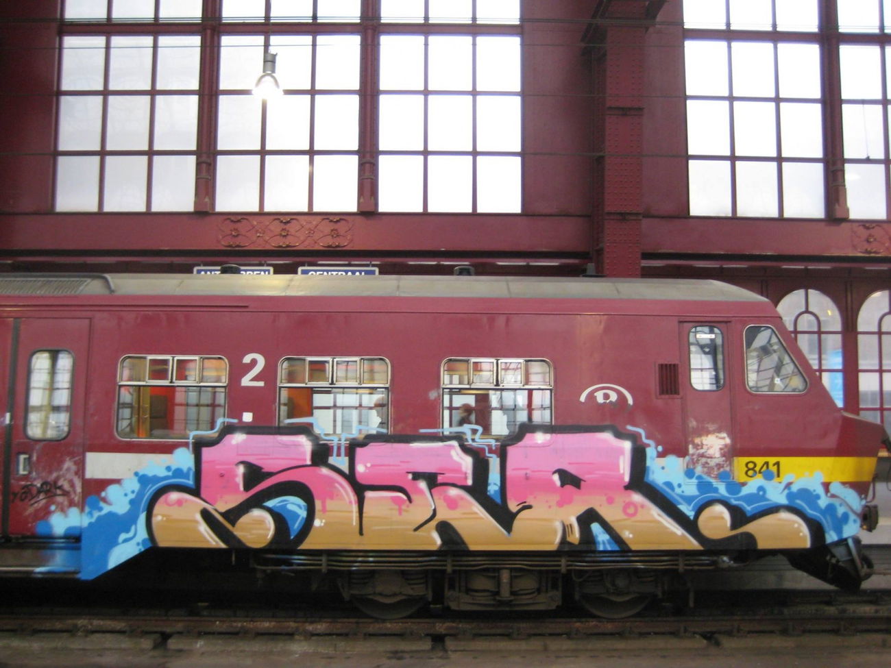 Graffiti Train - Photo by kingkong - ser