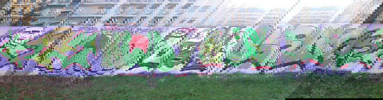 Graffiti Wall - Photo by kintafa - kint, kiono, spol (2014)