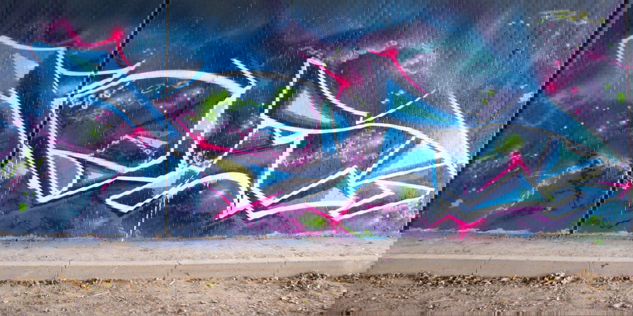 Graffiti Wall - Photo by kiss81 - kiss81