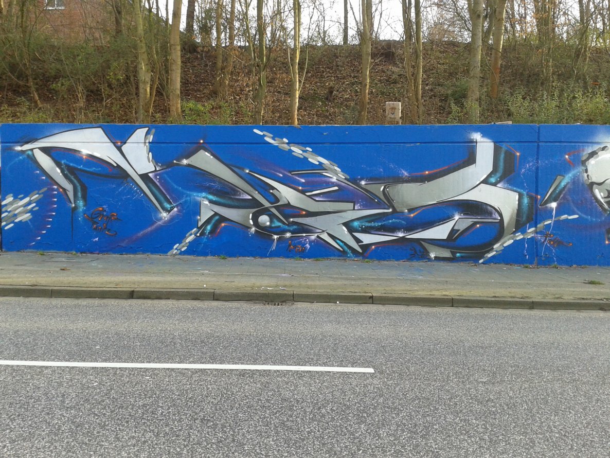 Graffiti Wall - Photo by kiss81 - kiss81