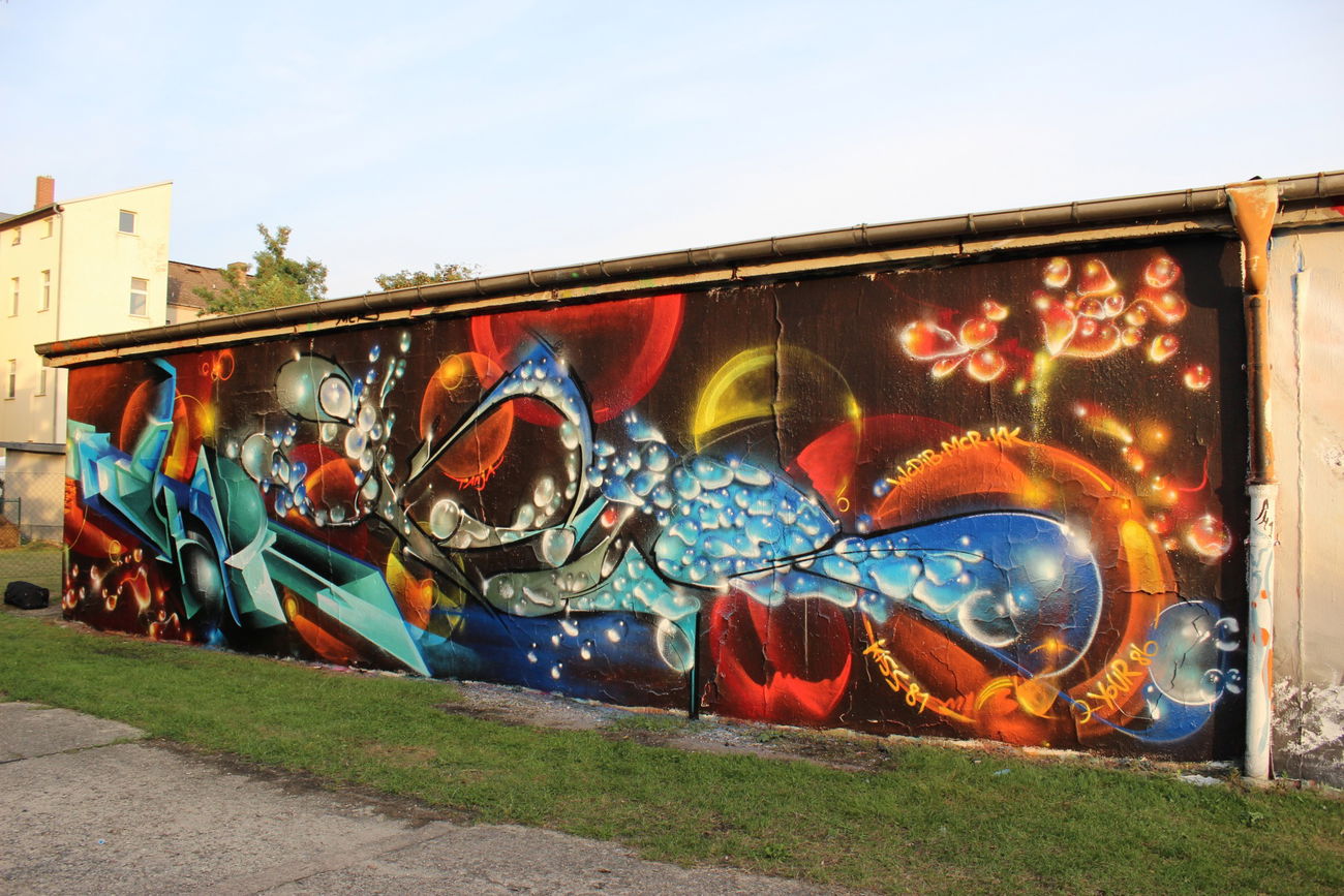 Graffiti Wall - Photo by kiss81 - KISS81, MCR, WCDIB