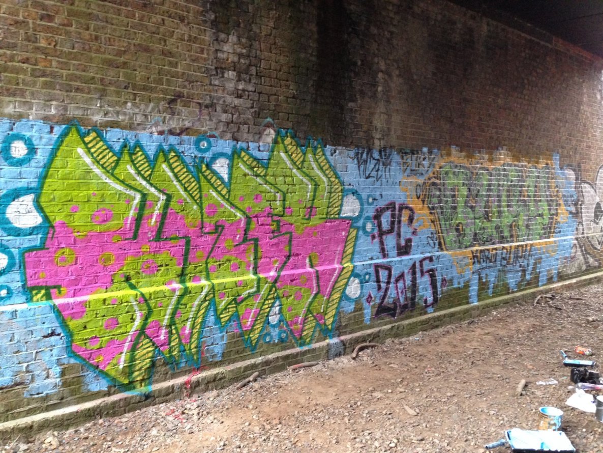 Graffiti Wall in London - Photo by kizek (2015)