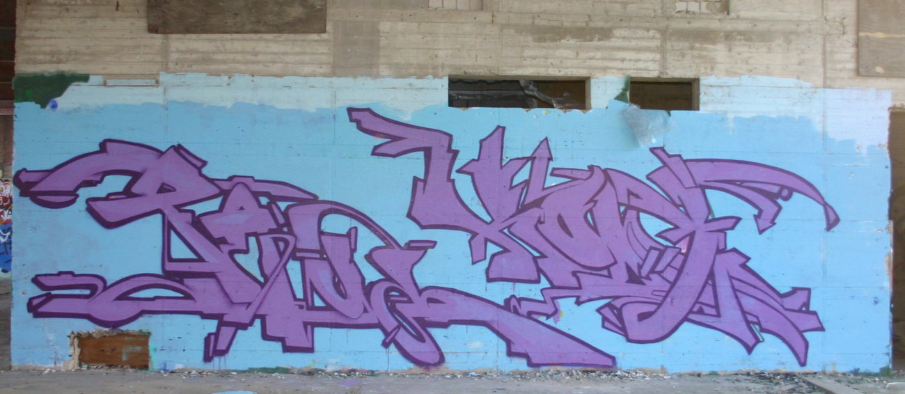 Graffiti Wall - Photo by kleenapunka - paul, pank, kody (2011)