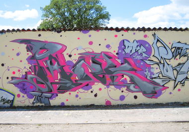 Graffiti Wall - Photo by kleenapunka