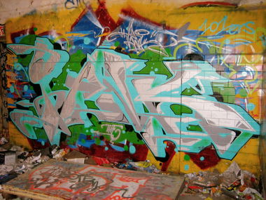 Graffiti Wall - Photo by kleenapunka