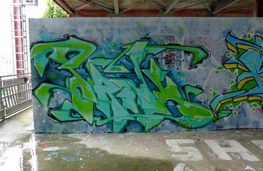 Graffiti Wall - Photo by kleenapunka - pank, punk (2013)