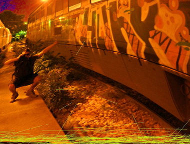 Graffiti Train - Photo by knuh