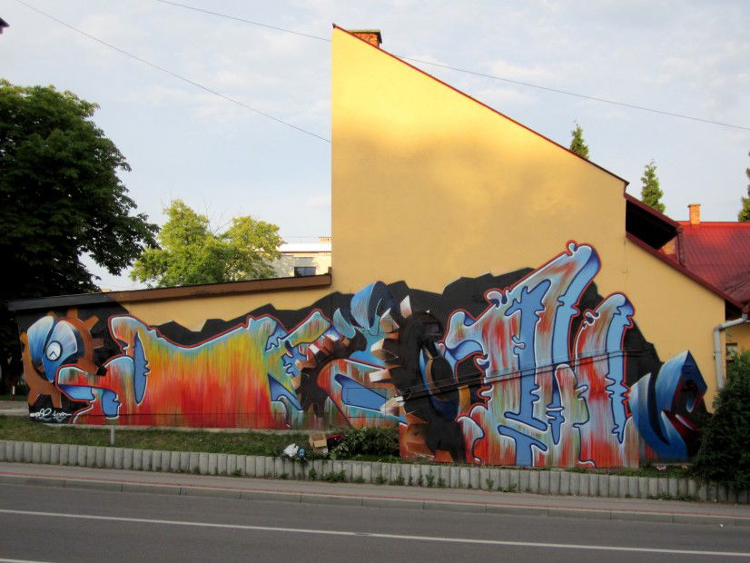 Graffiti Wall in Tarnow - Photo by koal - koal, koalone, na5e (2011)
