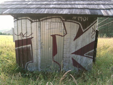 Graffiti Bombing - Photo by koal (2009)