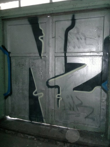 Graffiti Bombing - Photo by koal