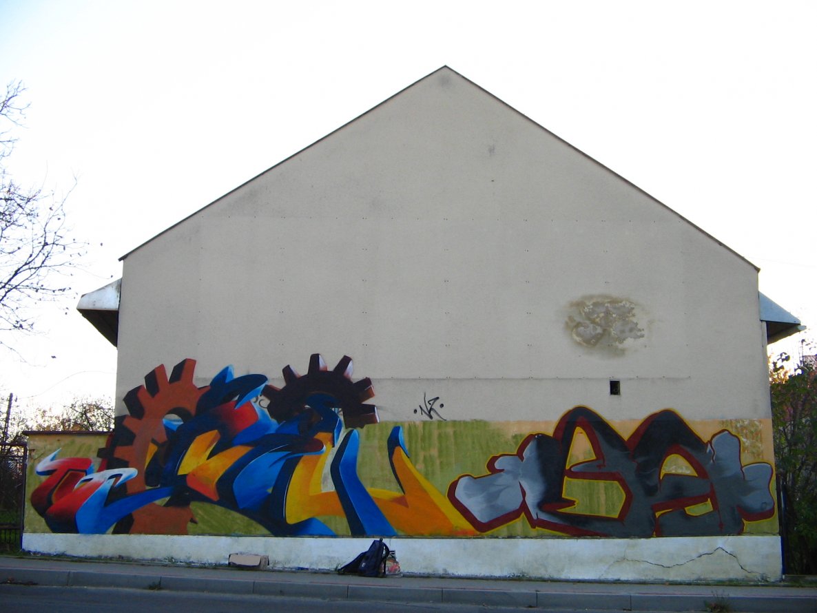 Graffiti Wall in Tarnow - Photo by koal - koal, koalone, na5e (2005)