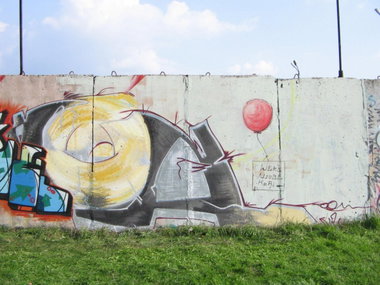 Graffiti Wall - Photo by koal (2005)