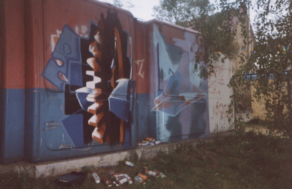 Graffiti Wall - Photo by koal
