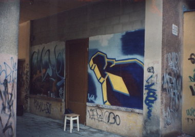 Graffiti Wall - Photo by koal