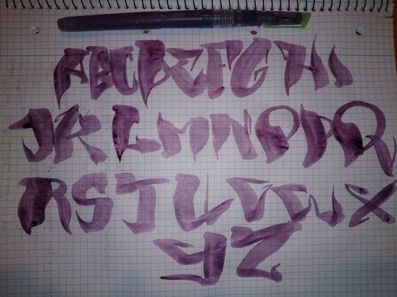 Graffiti Sketch in Zestaw miejsca - Photo by koal