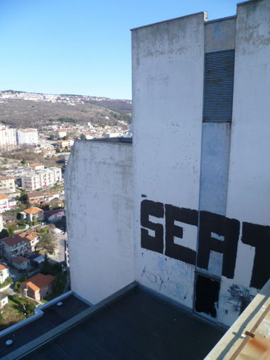 Graffiti Bombing in Rijeka - Photo by kocka - seat