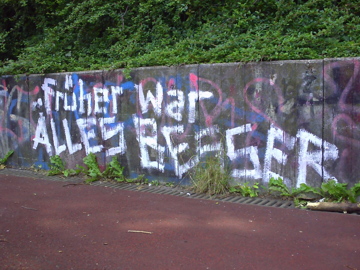 Graffiti Wall - Photo by koeter - früher