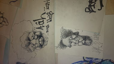 Graffiti Sketch - Photo by kokoloris