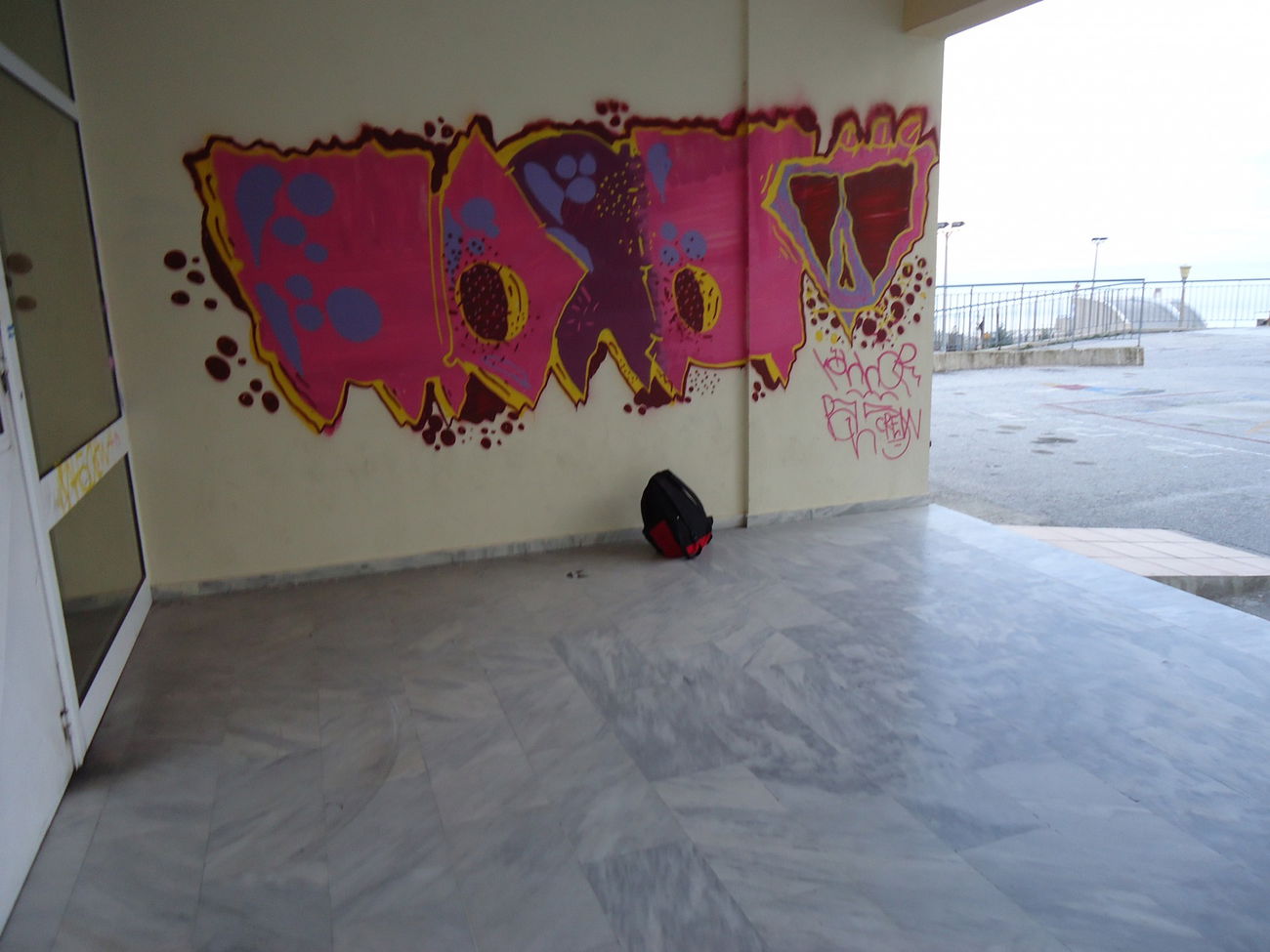 Graffiti Wall in Kavala greece - Photo by konnorpanser - throwback, konnor, purple (2014)