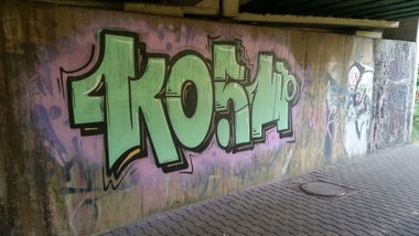 Graffiti Wall - Photo by koolk - kosh, fp, dbf