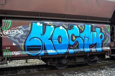 Graffiti Train - Photo by koolk - kosh, fp, dbf