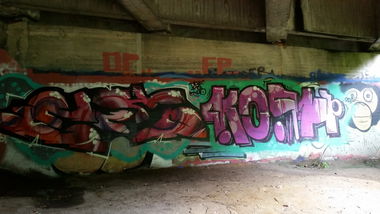 Graffiti Wall - Photo by koolk - kosh, Echo, dbf
