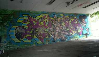 Graffiti Wall - Photo by kore182 - kore182, koreoneeighttwo, korfe (2014)