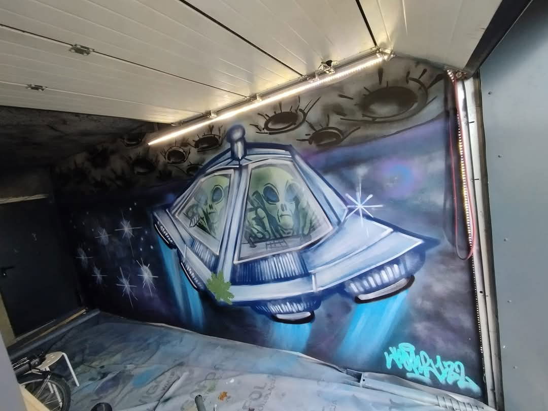 Graffiti Wall - Photo by kore182 (2024)