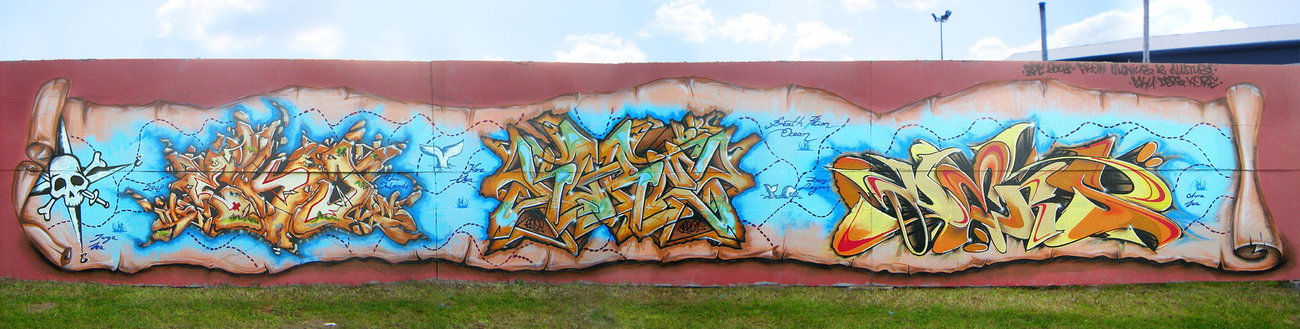 Graffiti Wall - Photo by kore182 - eku, ders, kore (2008)